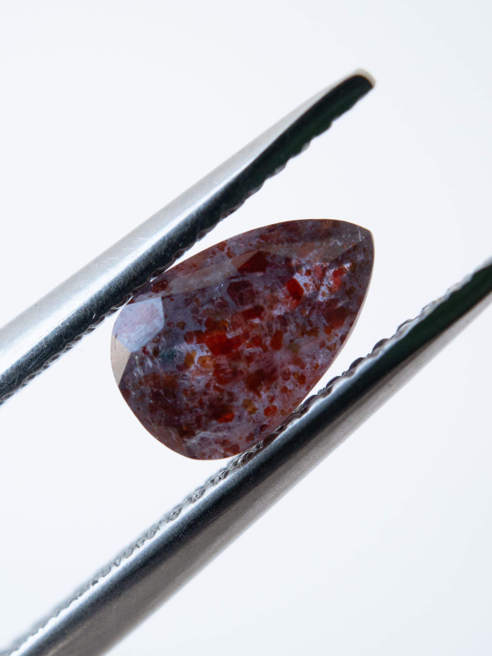 ブラッドショットアイオライト8.42ct ブラッドショットアイオライト - a08 | SELSHA