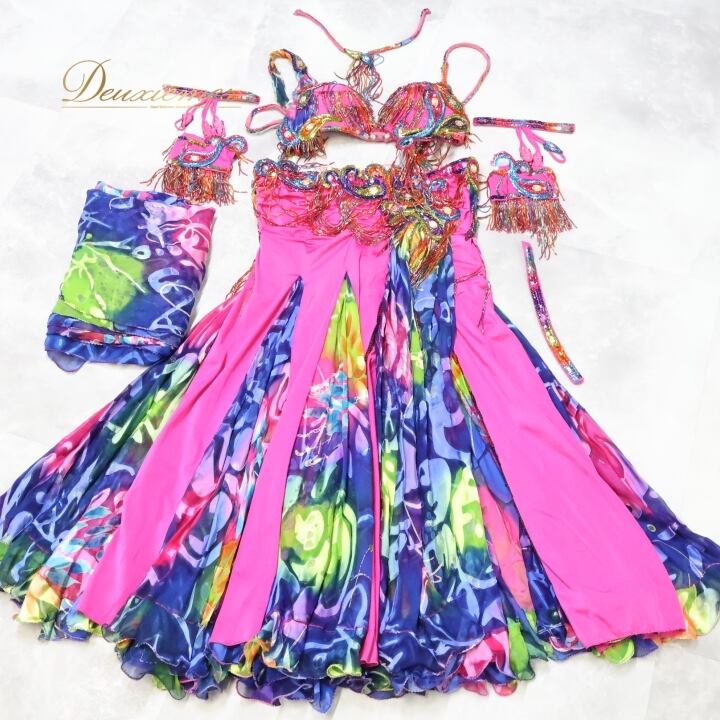 Bella ベラ　ベリーダンス 衣装ピンク　アクセサリー 付き　スカート2種 ベリーダンス オリエンタル 衣装 上下セット ベラ Bella ピンク