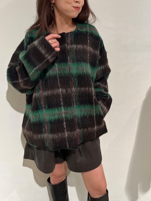 ポリーヌブロー   シャギーチェックブルゾン