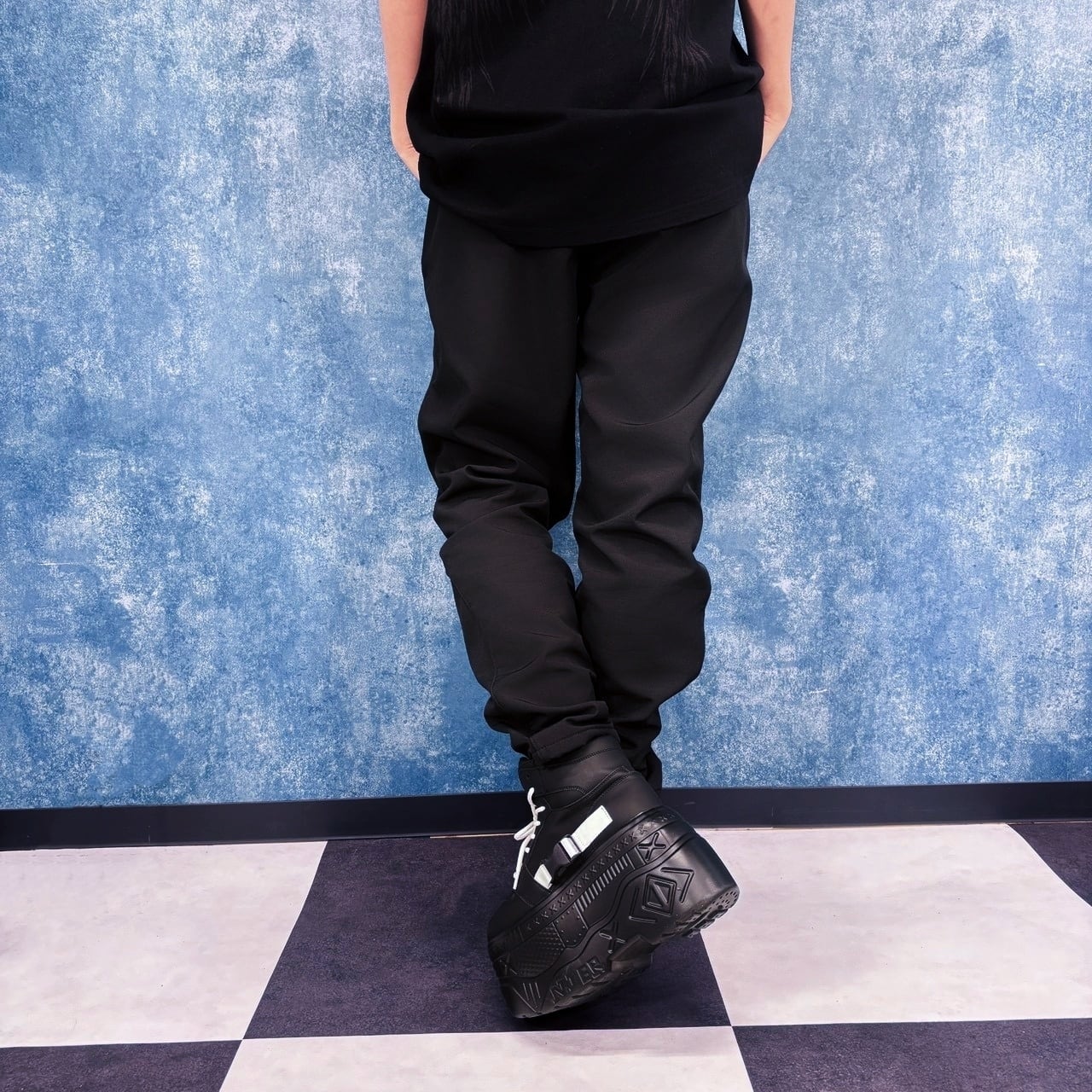 裏地防寒もこもこZIPポケットスウェットパンツ【足跡DESIGN】 | NIER