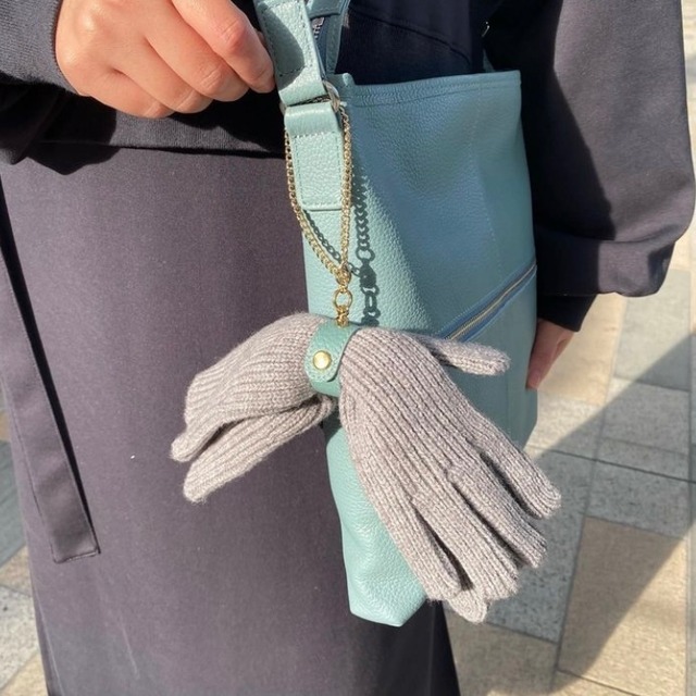 グローブホルダー