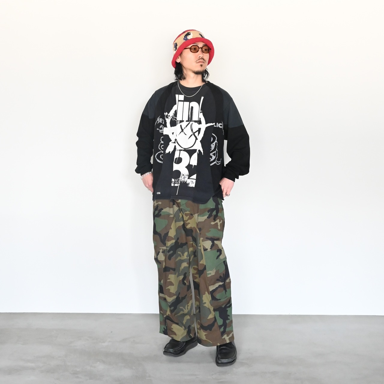 CHANGES(チェンジーズ)REMAKE CARGO PANTSレザージャケットスタイル　