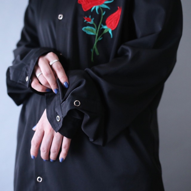 "刺繍×薔薇" one point design loose silhouette black mode shirt