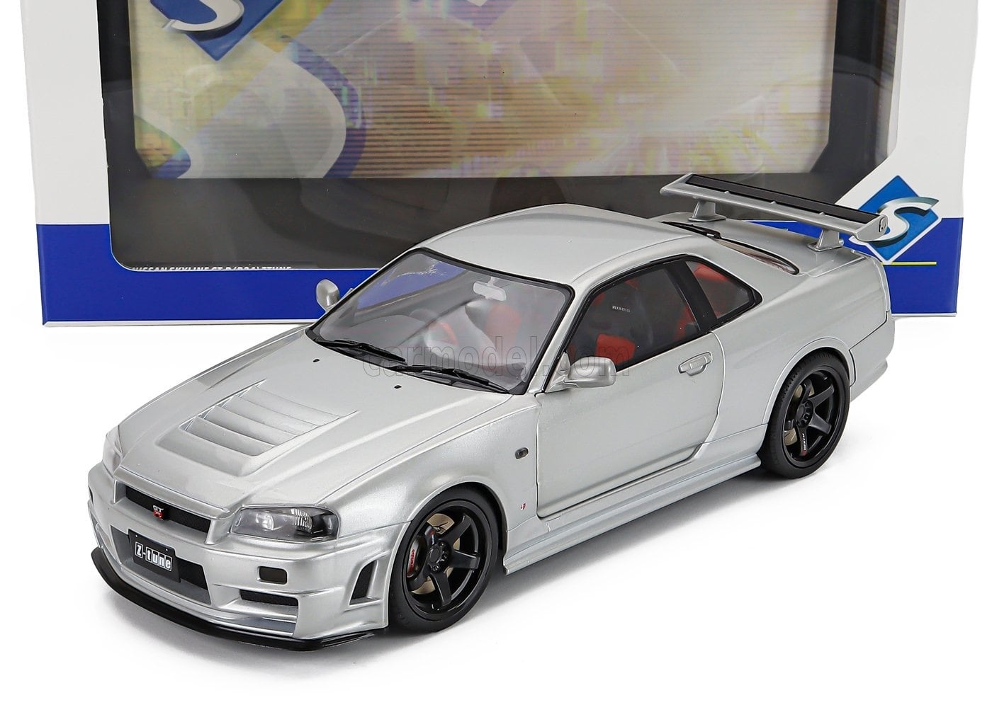 ミニカー 1/18 ニッサン スカイライン GTR ソリド SOLIDO 1/18 NISSAN