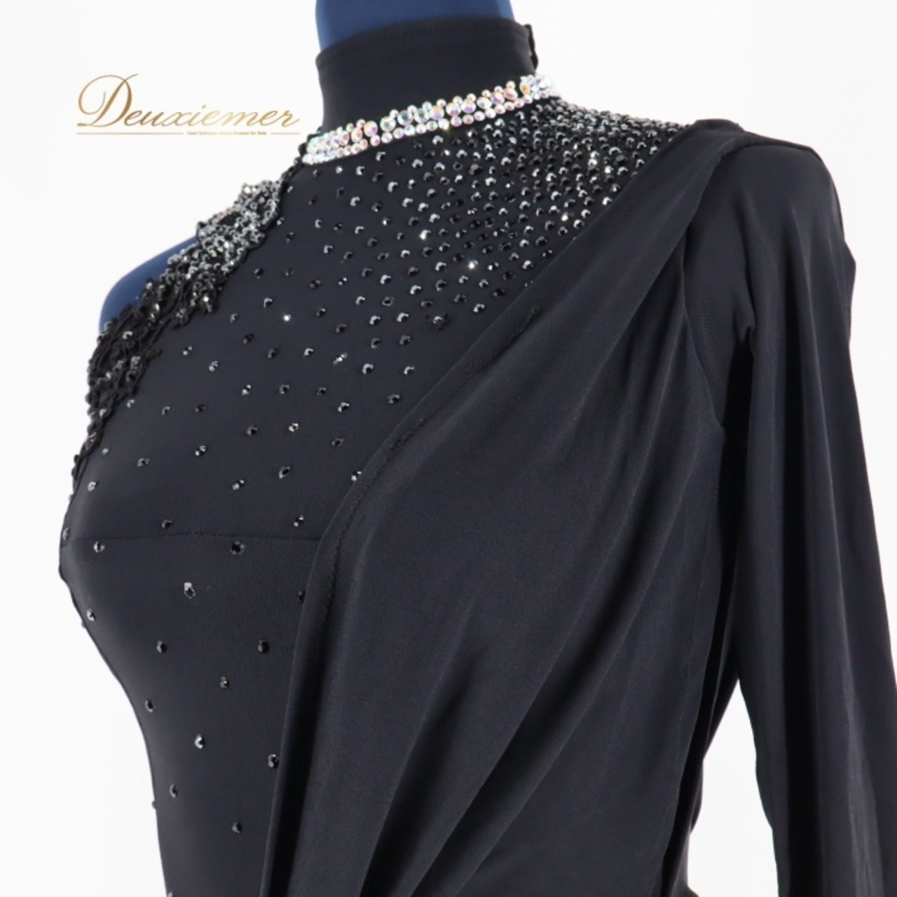 社交ダンス 衣装 ラテン ドレス ワンピース ラテンドレス HIROKO YAMAGUCHI ヒロコヤマグチ ブラック系 黒 デモ 競技 パーティ 発表会 おしゃれ デザイン レース フォーマル 競技会用 ステージ衣装 レディース 女性用 フィット感