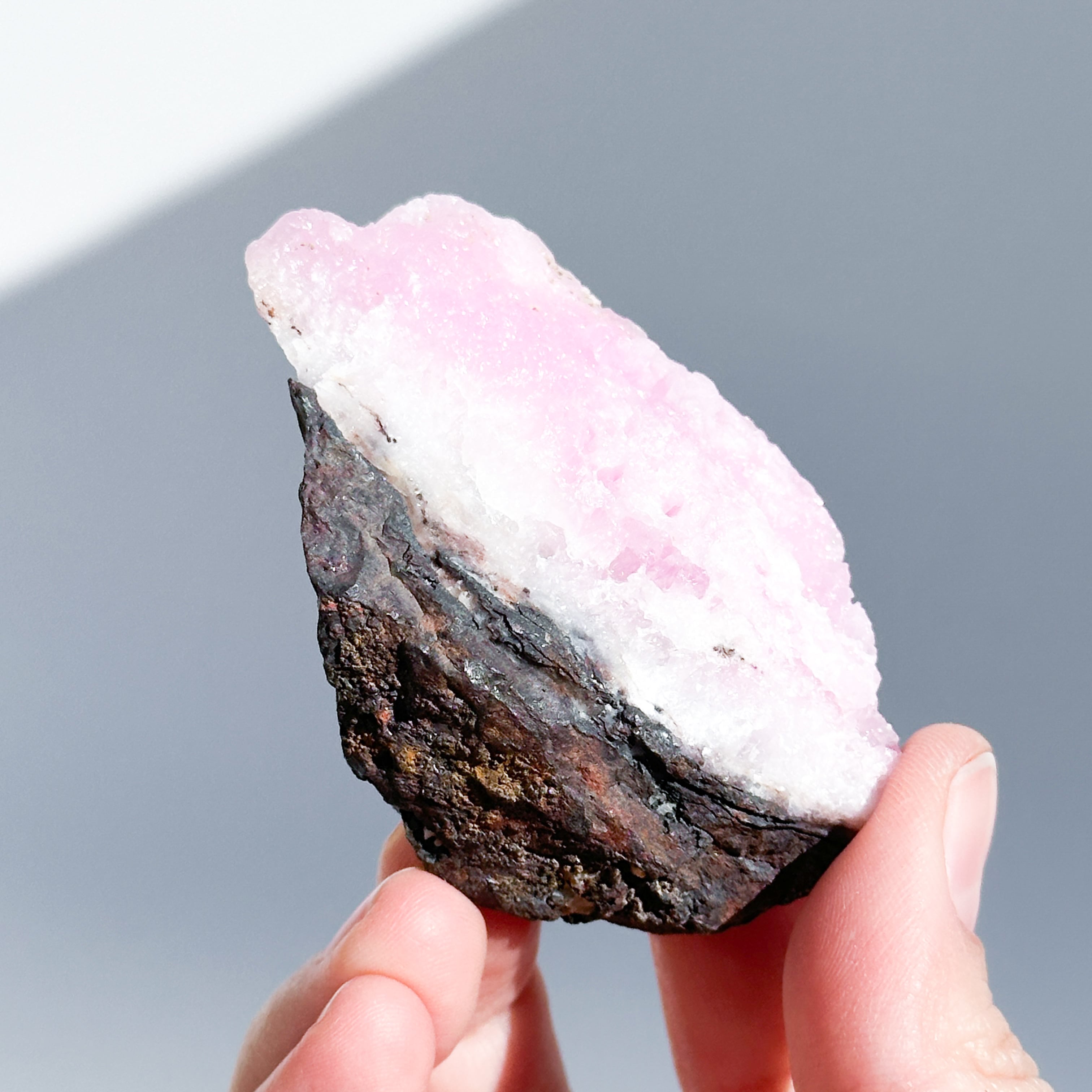 ピンクアラゴナイト 原石 25◇ Pink Aragonite ◇天然石・鉱物