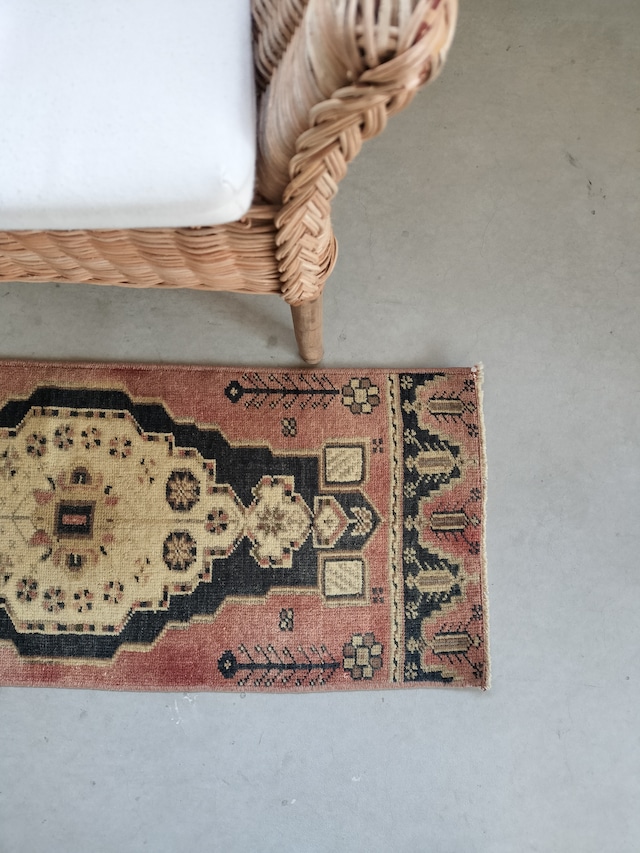 Turkish small rug 99✕38cm No.439