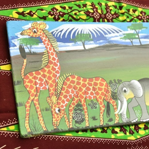 アフリカアート ティンガティンガ プレート キリマンジャロと動物たち