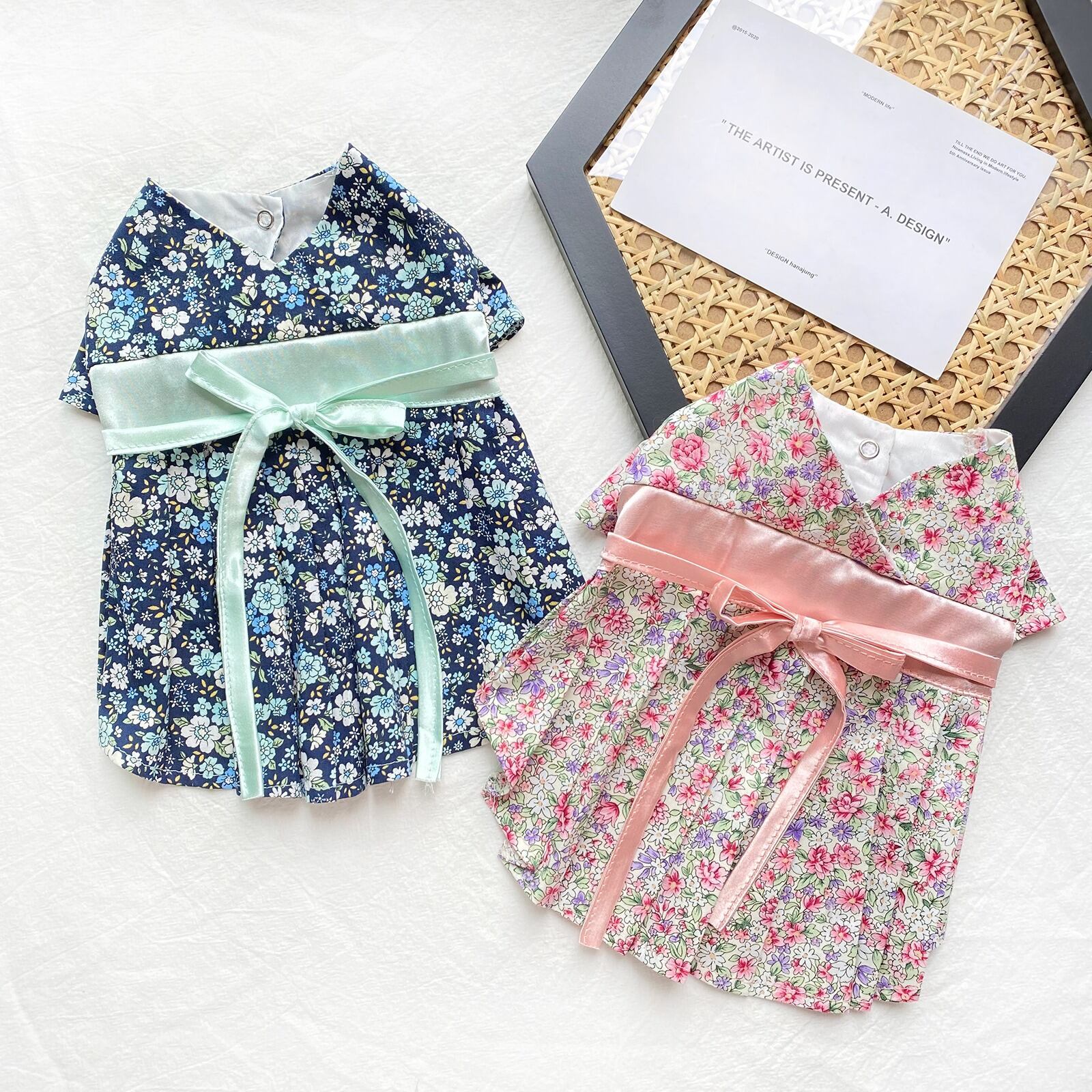 小花柄の和服風ワンピース