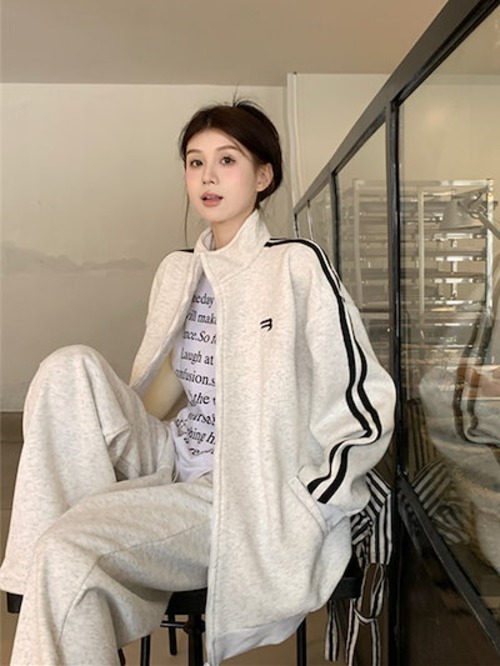 2024 秋冬 2点セット トップス ハイネック スタンドネック 羽織り ショート丈 フルパーカー ルーズ サイド上下ボトムス ストレート系冬 ゆったりサイズワイドシルエットリラックストラック