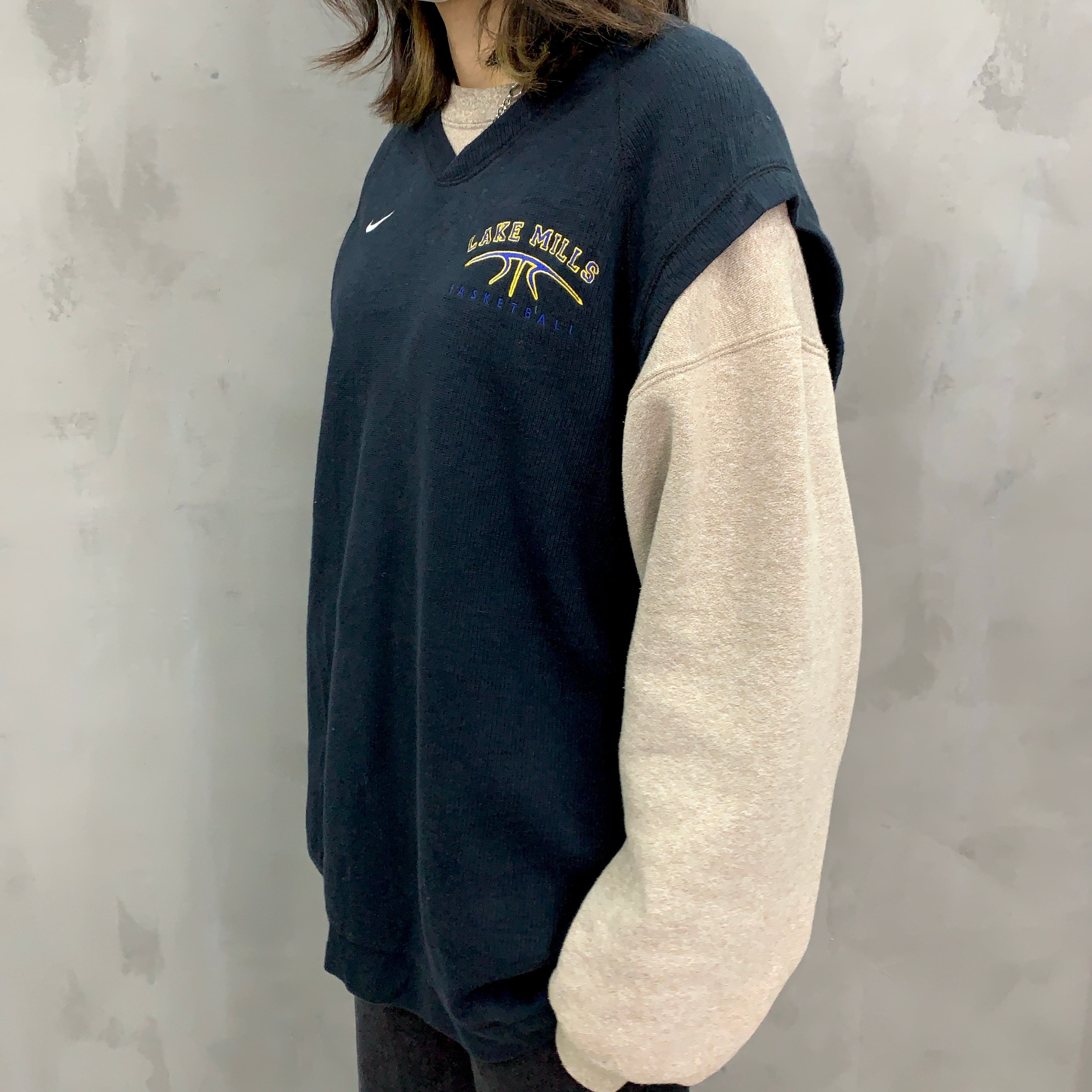 NIKE ナイキ ニットベスト 刺繍ロゴ XL ブラック | 古着屋 BUP