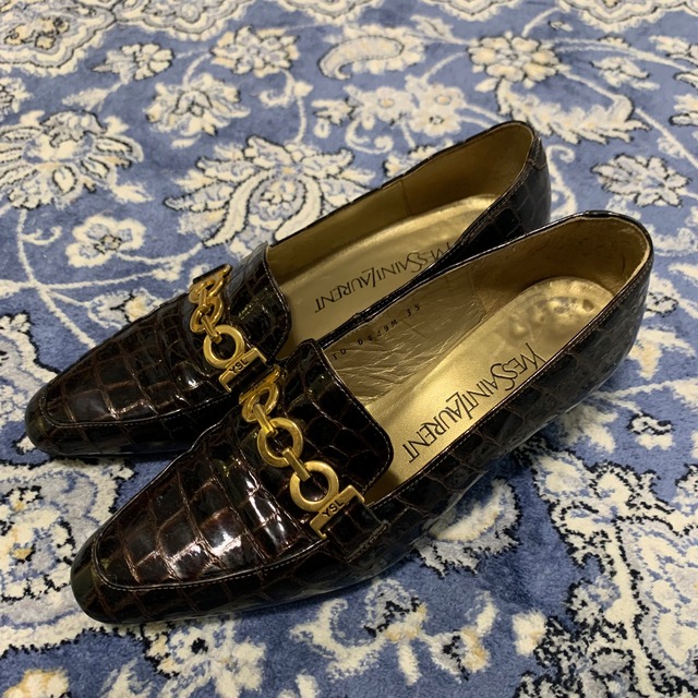 Yves Saint Laurent Crocodile Textured Pattern Loafers Brown |  sorcierevintage