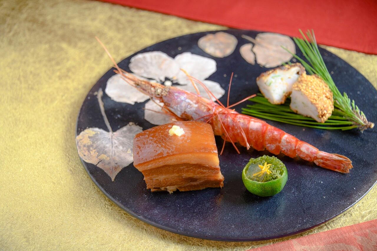 つづるガラスアート ゆうなの花 SUMI 平丸大皿 | つづるガラスアート