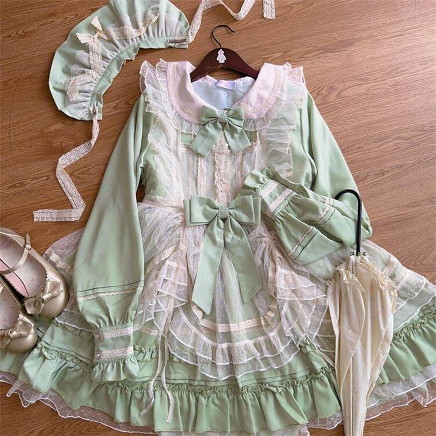 ロリータ初心者向き|ミントグリーンの甘ロリワンピース|豪華レースとフリルのお姫様風