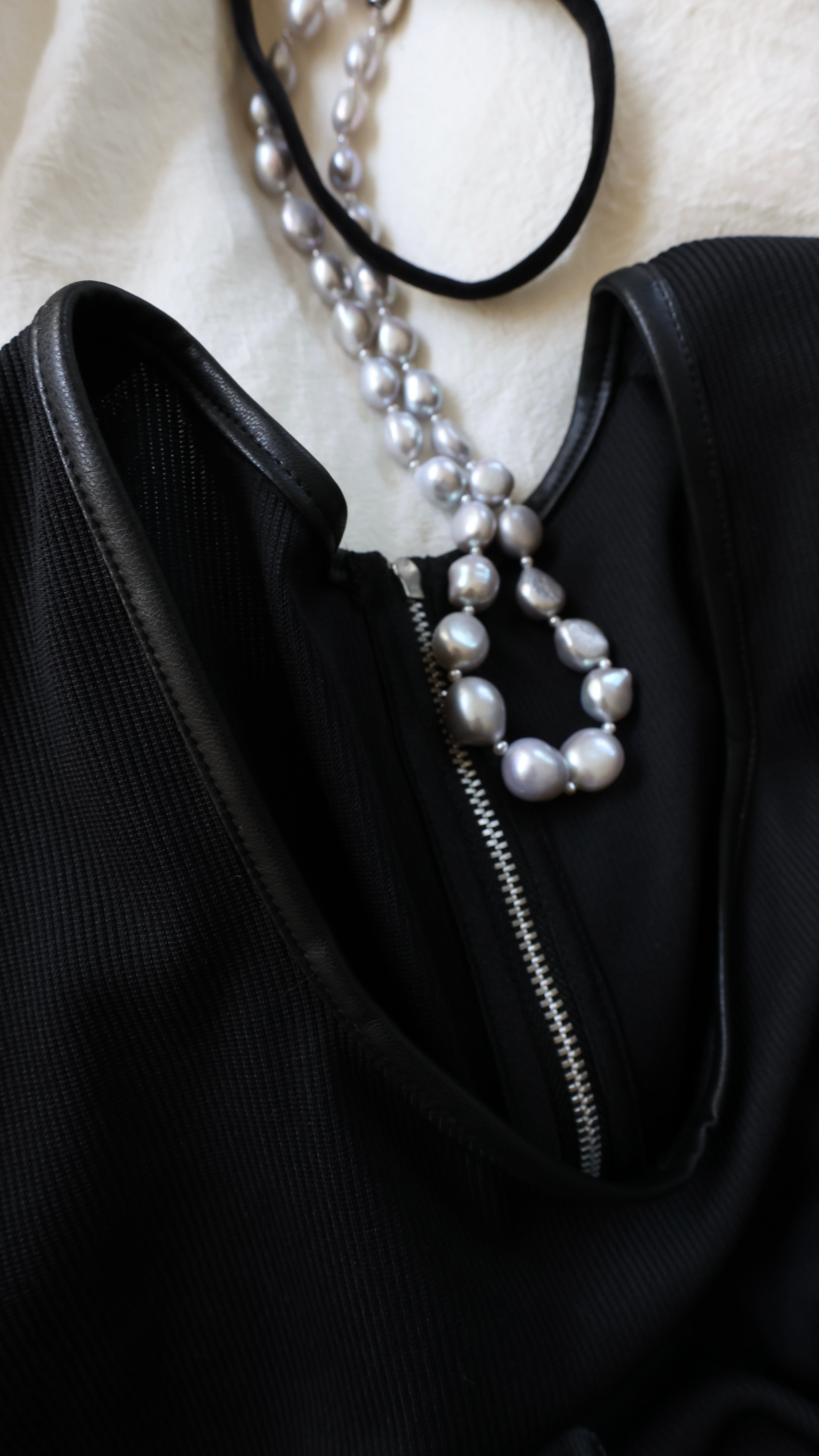 bleu fume 一期一会ネックレス 蜂 choker dress | BLEU FUME