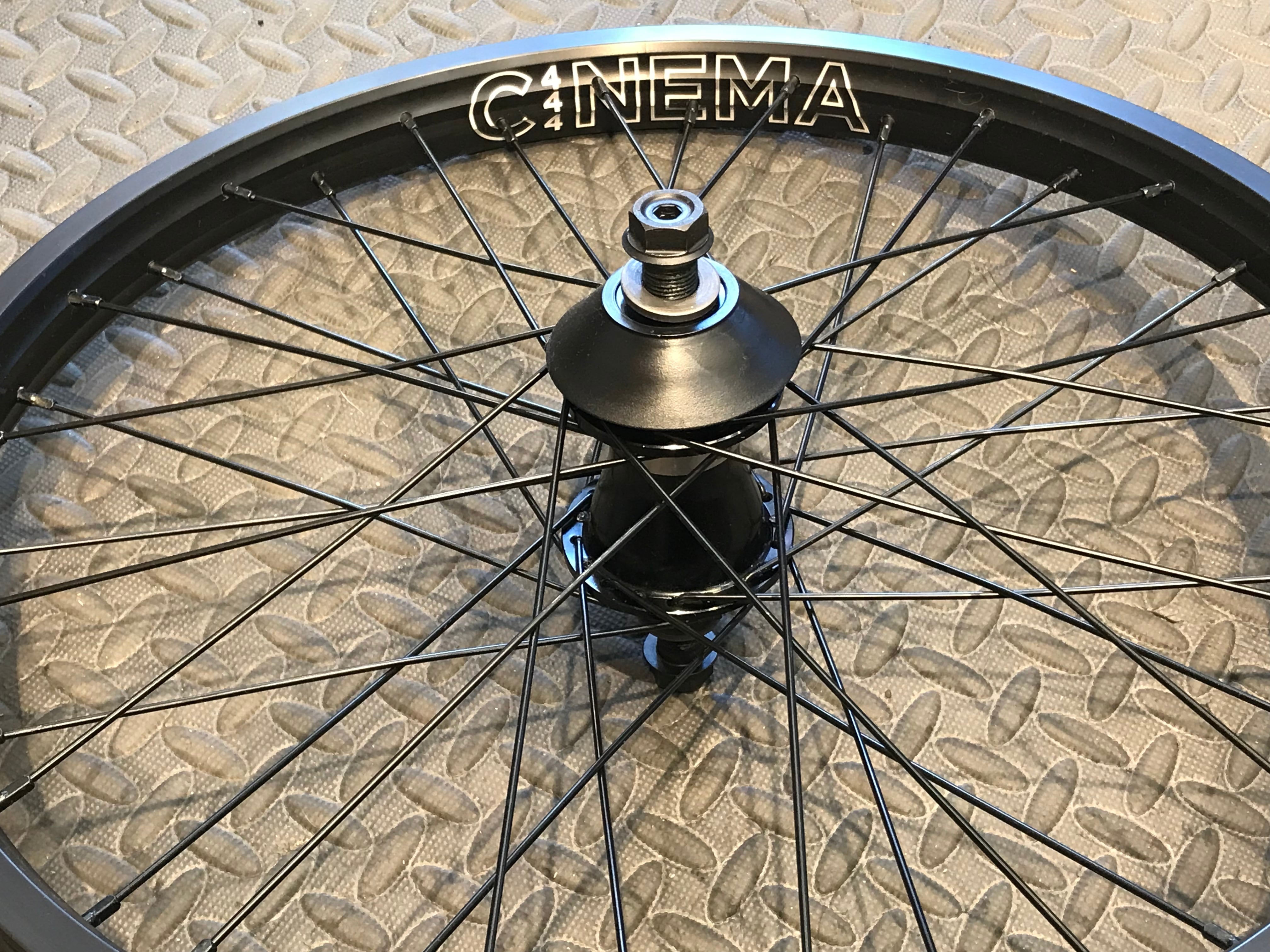 SPIN スピン　完組ホイール リアホイール 訳あり スピン SPIN 3バトンホイール CARBON COMPOSITE WHEEL ホイール