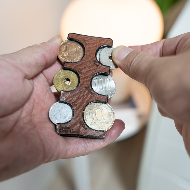 ポケットコインカード - 小銭が使い易いコインホルダー