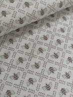 USA コットンファブリック アベイユ柄 bee 蜜蜂 moda モダ French General カルトナージュ ホワイト
