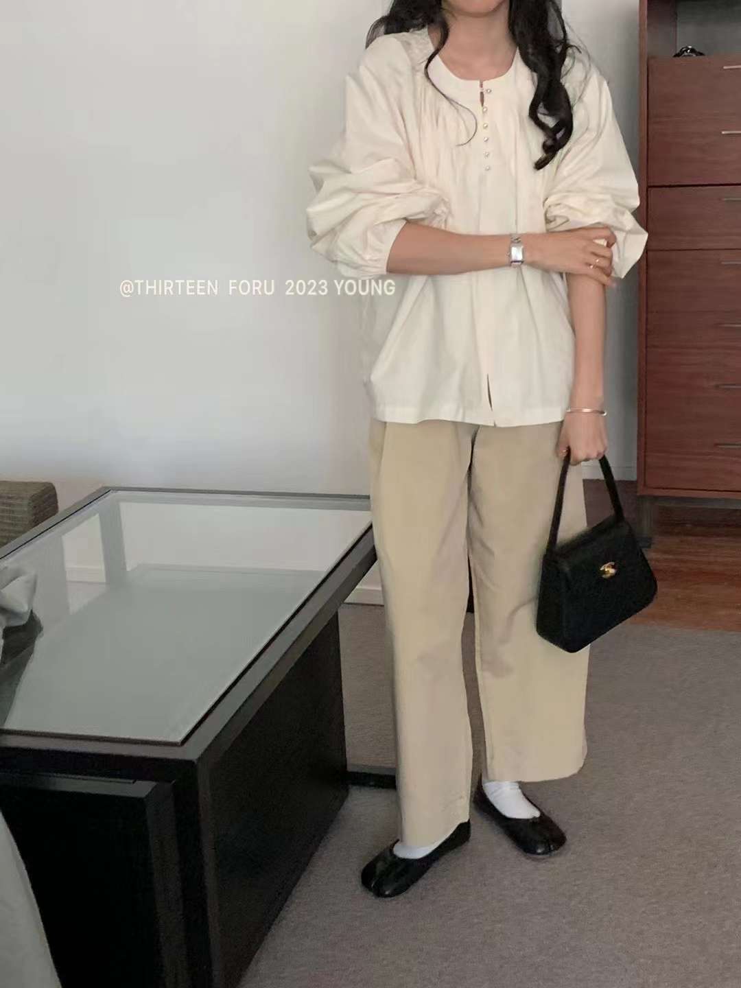 ループボタンブラウス　AJ22155-2331