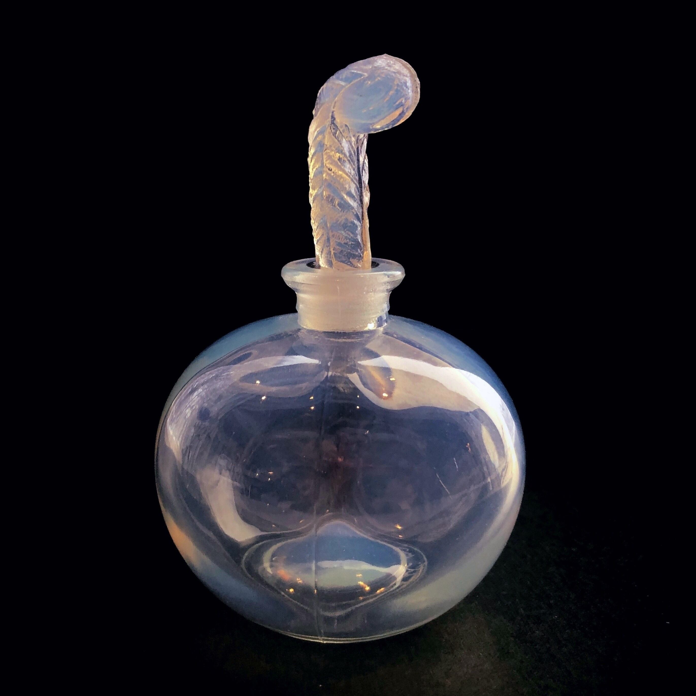 オパールセントガラスの香水瓶 | メルキュール骨董店