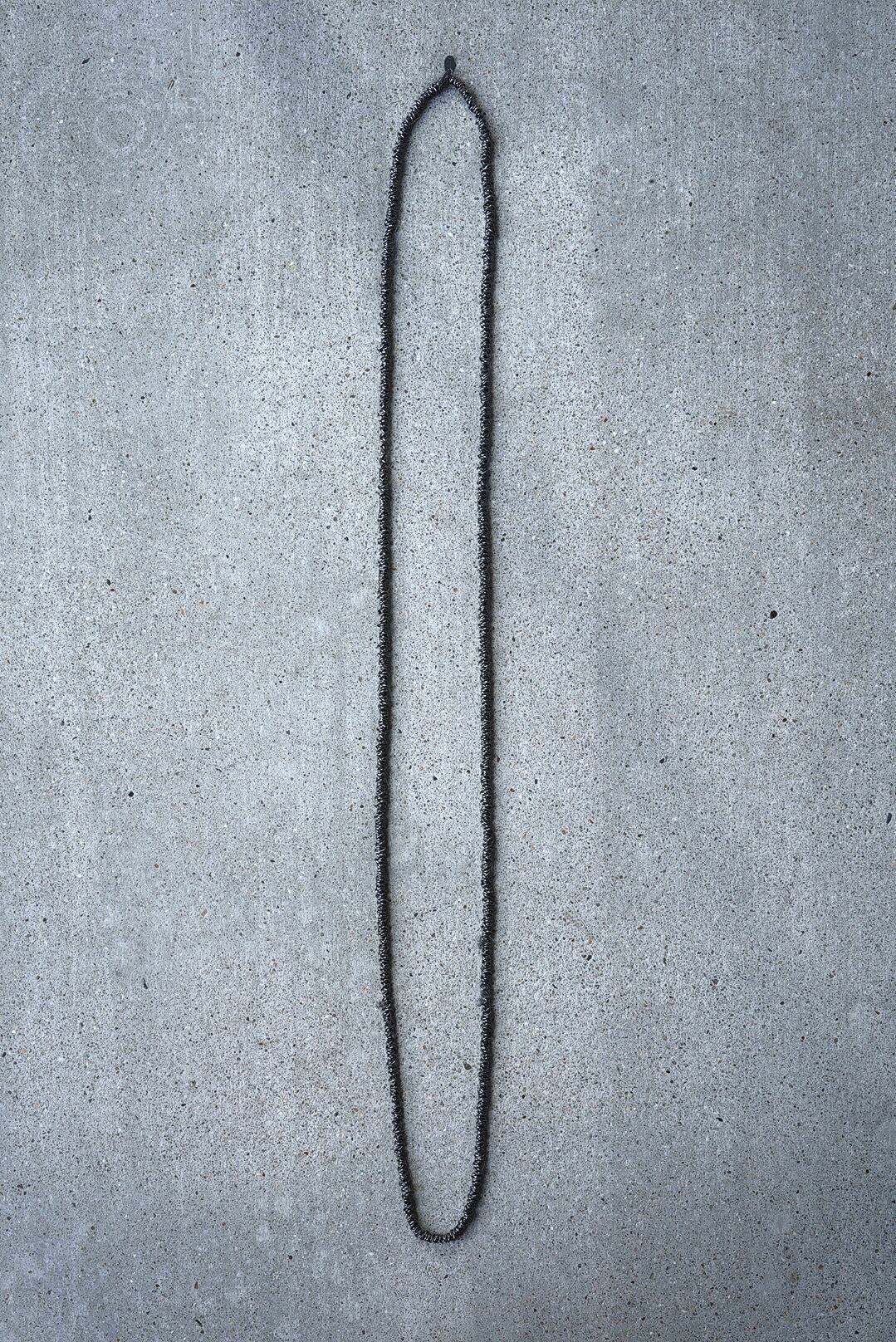 17 STEPHANIE SCHNEIDER - INTERWOVEN LONG NECKLACE, OXIDIZED SILVER × MOHAIR