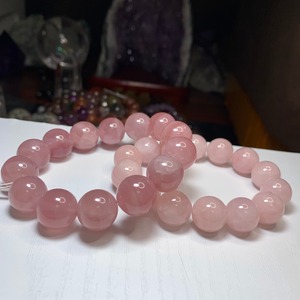 マダガスカル産・ディープローズクォーツ ブレスレット