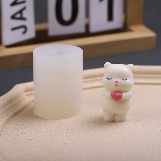 かわいい熊 シリコンモールド ３種類 立体 動物 キュート 手芸品 ハンドメイド ソフトモールド くま 置物 可愛い 粘土 樹脂 クラフト 手作り プレゼント セット1 ハートを抱くクマ 深圳直送雑貨店 Shenzhen Direct Shop