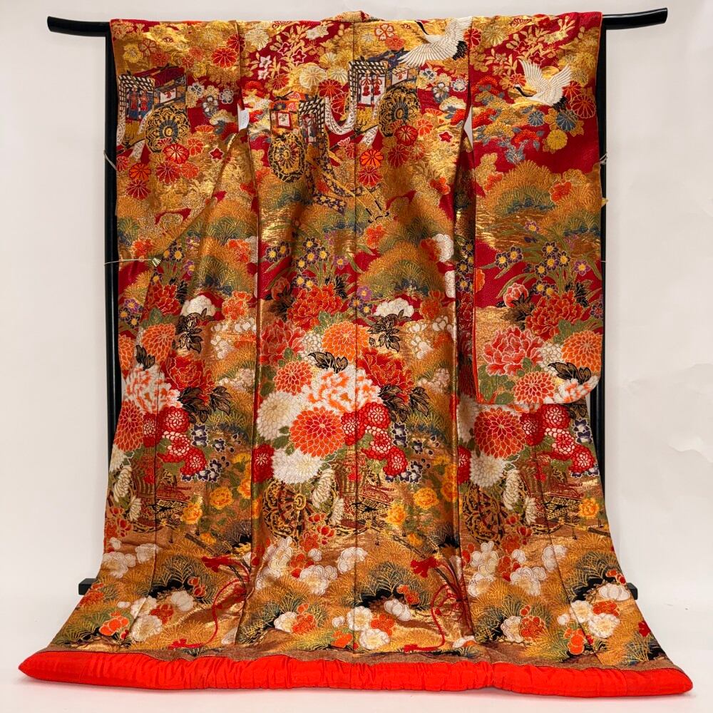 色打掛 正絹 刺繍 瑞祥古代文様 赤 打掛 花嫁衣裳 ポリエステル リサイクル 中古 ブライダル ウエディング 6657