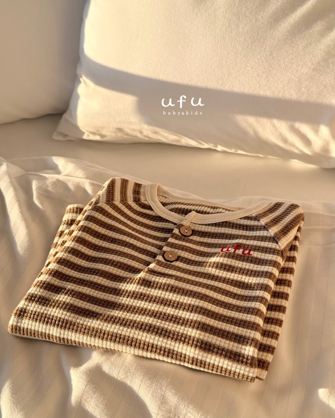 【即納】ufu original croissant T-shirt