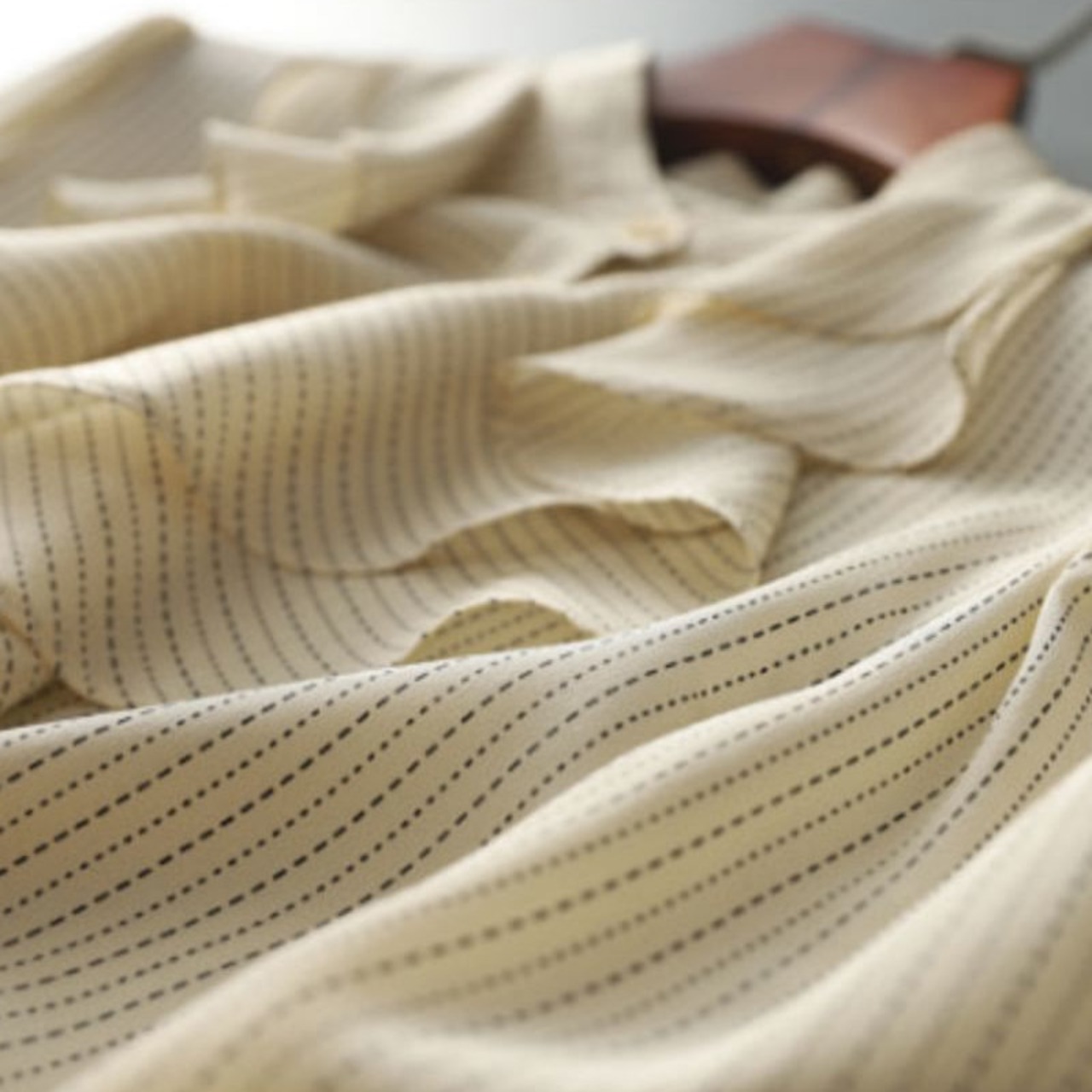 ストライプフリルブラウス A00816