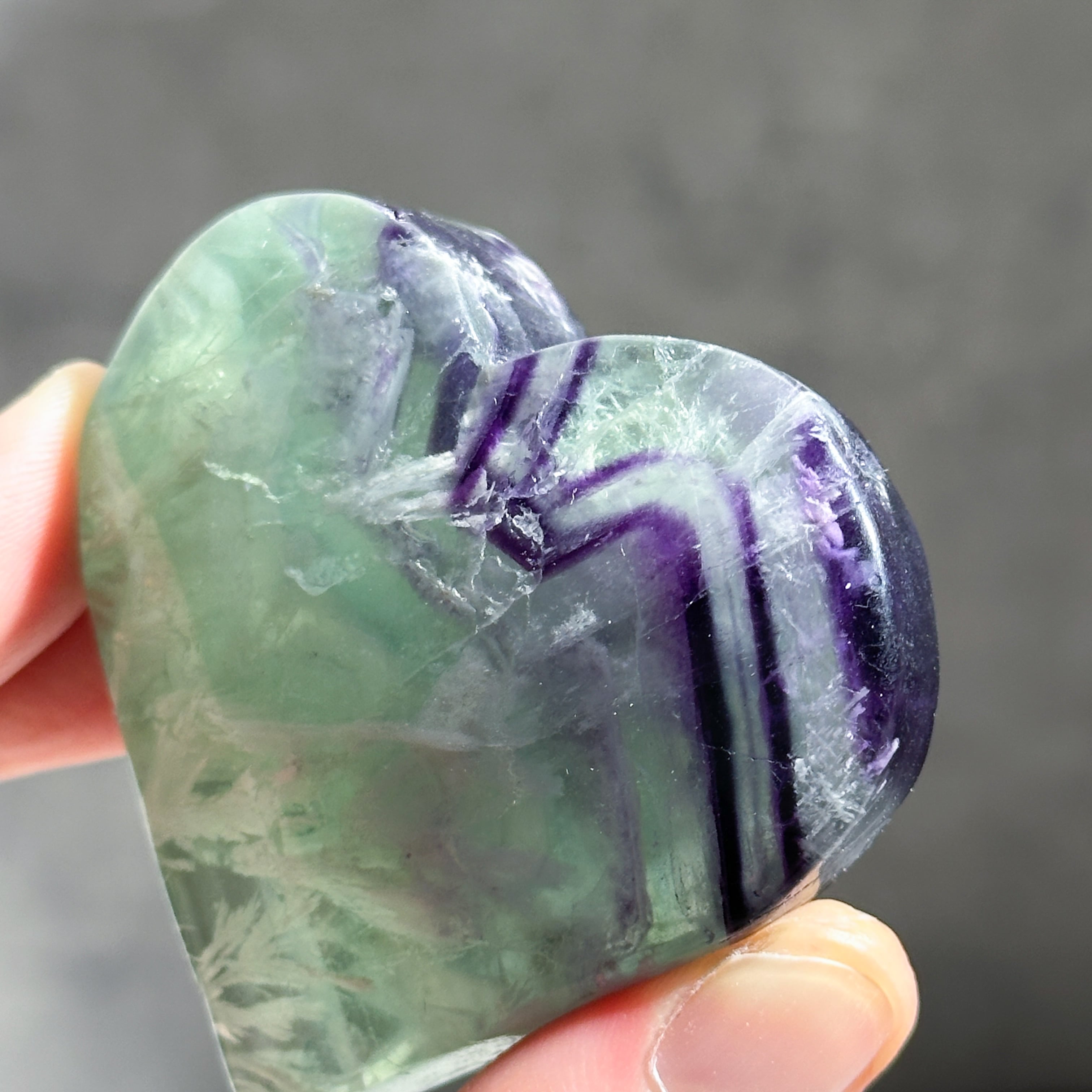 シック❢エンジェルフェザーフローライトに ハートブレス❥ エンジェルフェザーフローライトハート 35◇ Angel Feather Fluorite