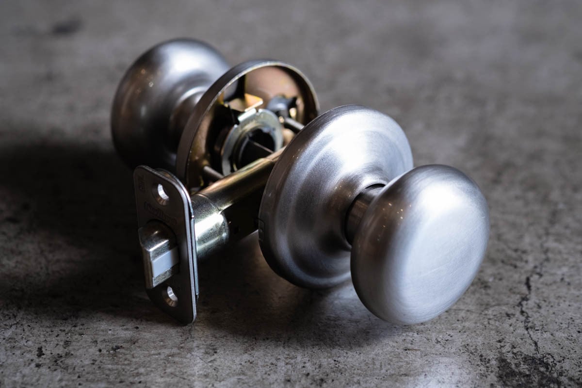 ドアノブ kwikset_ドアノブ(サテンニッケル) | KUHONJI GENERAL STORE ( 9GS )