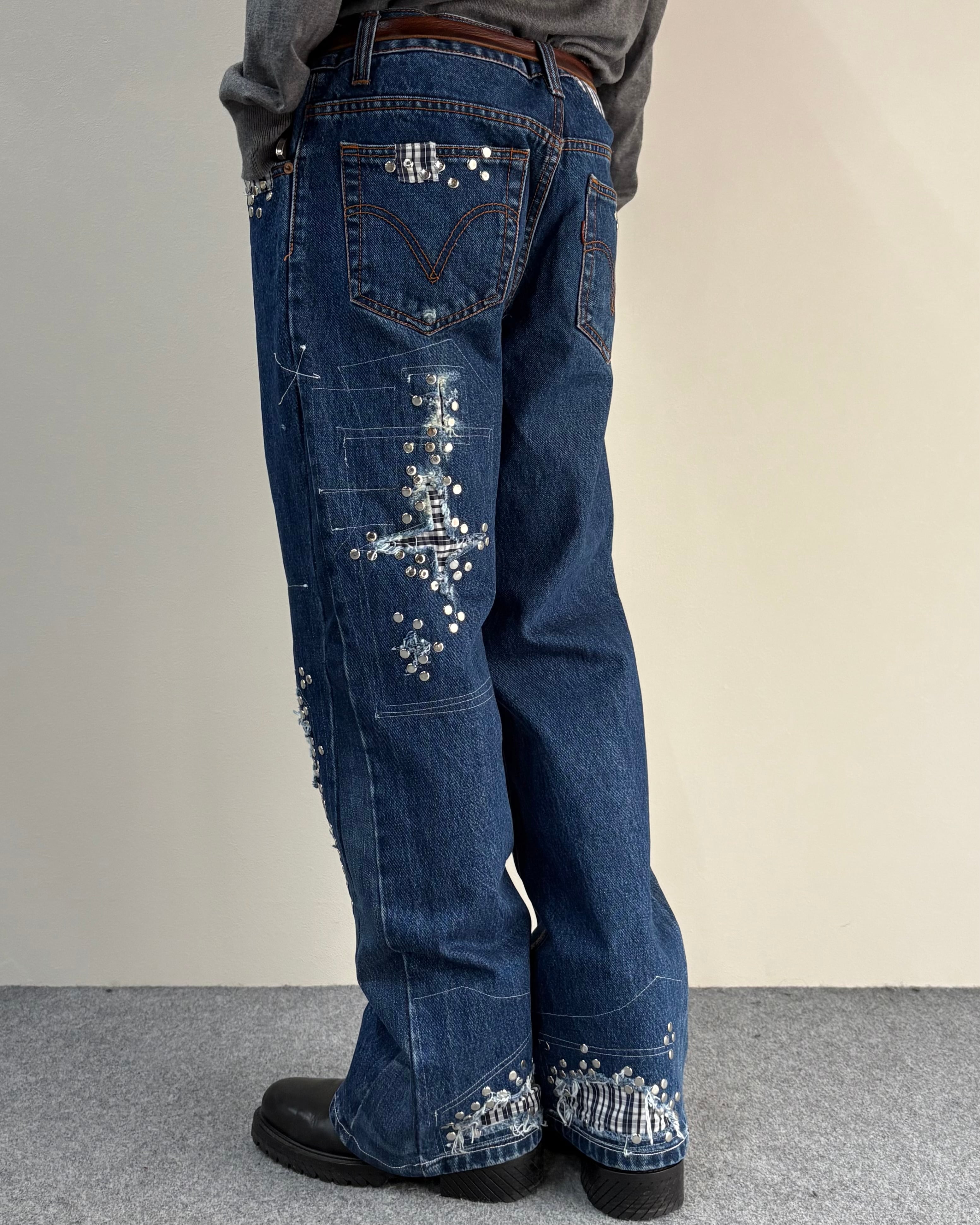 Hannah Creak】Studded Jeans Blue | blendmarket