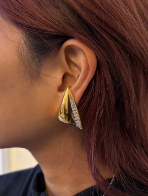 NINA RICCI/ vintage stone square gold earring.(o)