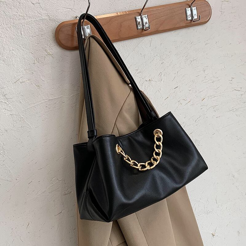 オータムウィンターレッド 秋物 冬物 メッセンジャーバッグ 手作りハンドバック43936958107