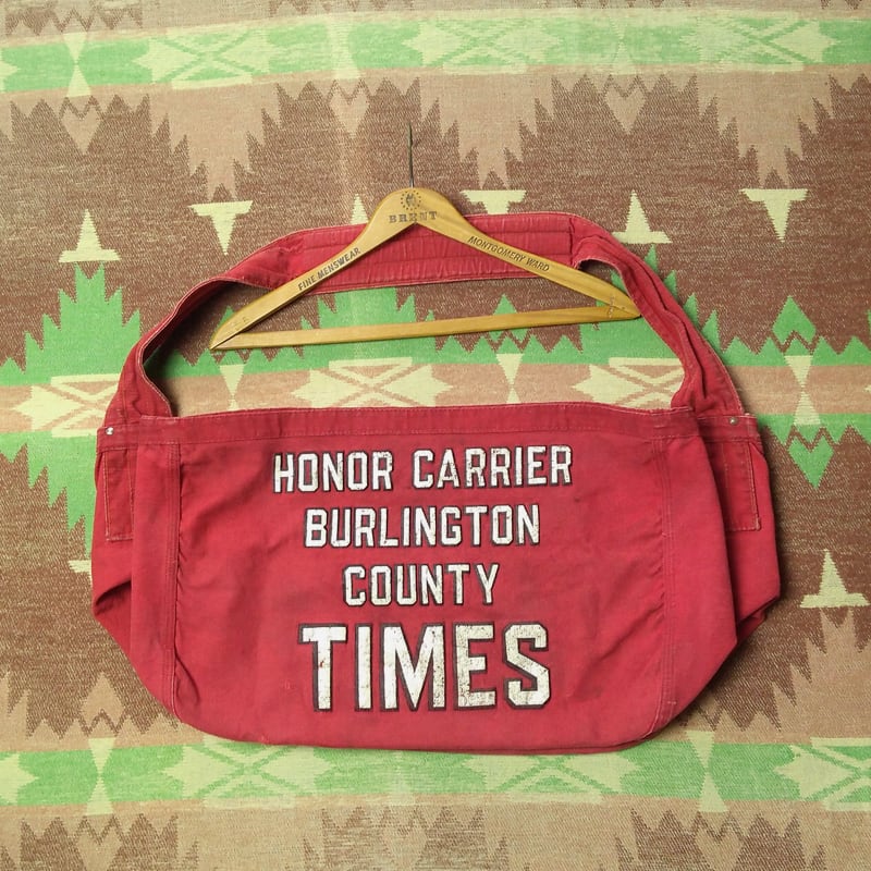 s～ BURLINGTON COUNTY TIMES Red Canvas Newspaper Bag