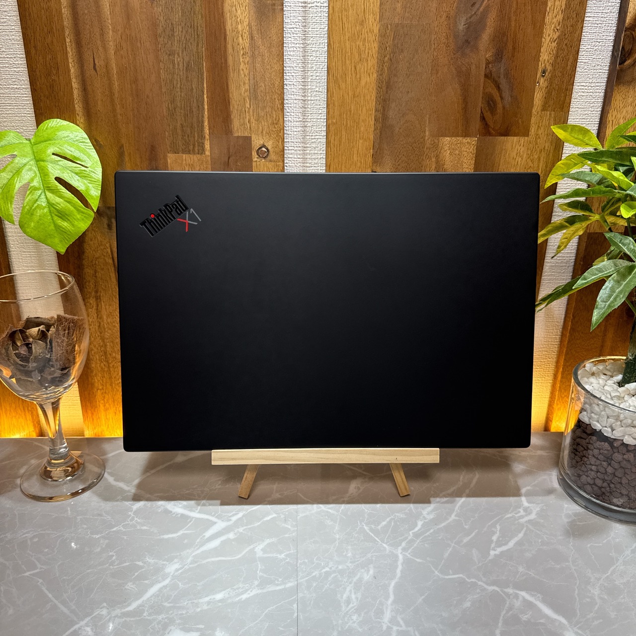 極美品 Lenovo Thinkpad X1 Carbon/最高峰i7/メモリ16GB/SSD1TB/LTEモデル/ノートパソコン