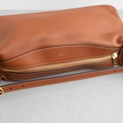 セリーヌ ロミー ミディアム ショルダーバッグ ブラウン レザー