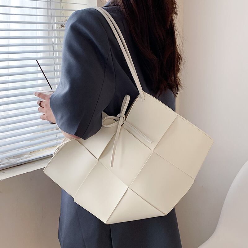 サマーショルダーバッグ 夏物 トートバッグ Tiancai_Wing_Bag54586488367