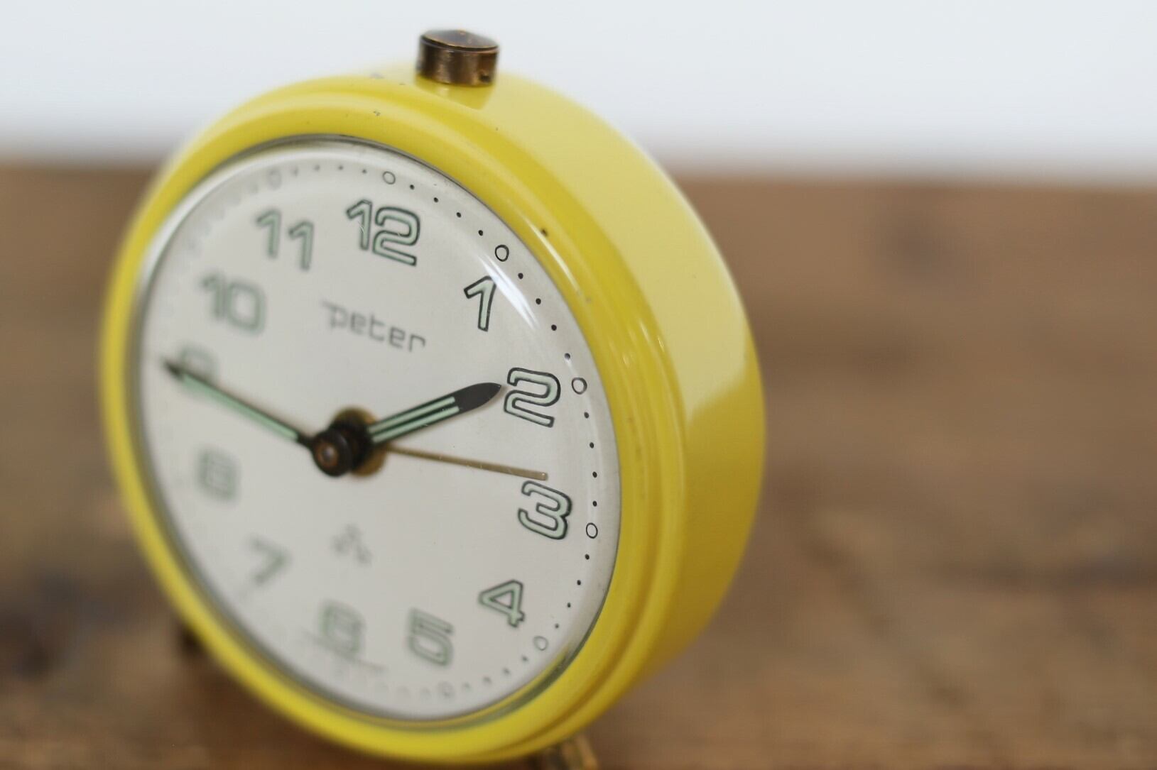 ドイツ アンティーク ヴィンテージ peter 目覚まし時計 (小型 黄色) N