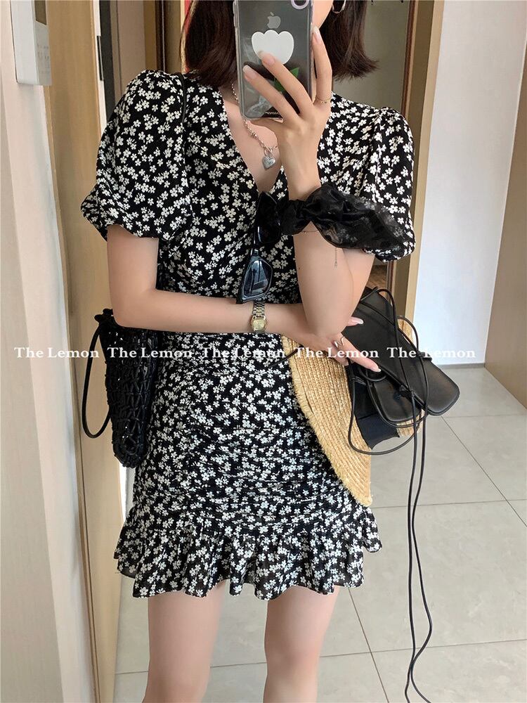 ドレス サマーVネックフローラル薄手スカート 大人ガーリー スウィート キュート カジュアル 夏物 花柄 かわいい ピュア ビッグFスモールZ韓国51127012767