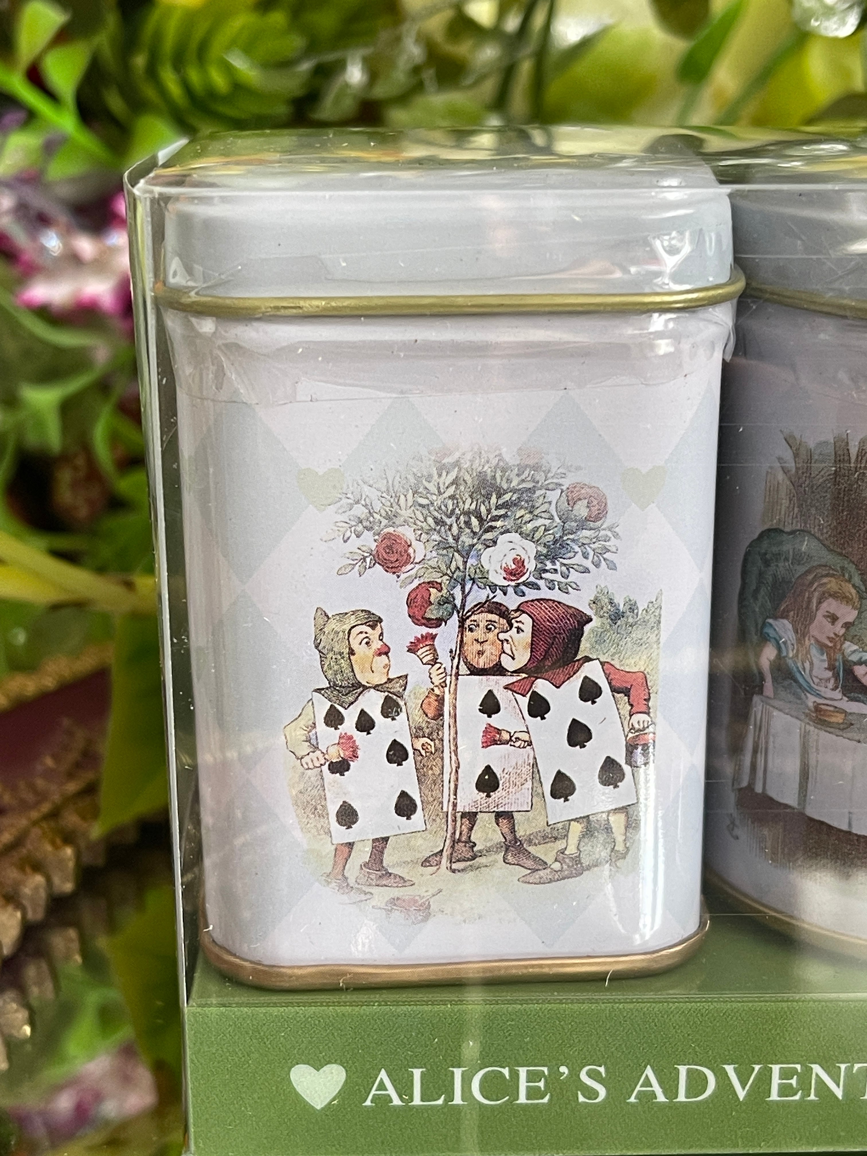 再入荷!『New English Teas』不思議の国のアリスシリーズ 紅茶3 再入荷!『New English Teas』不思議の国のアリスシリーズ 紅茶3
