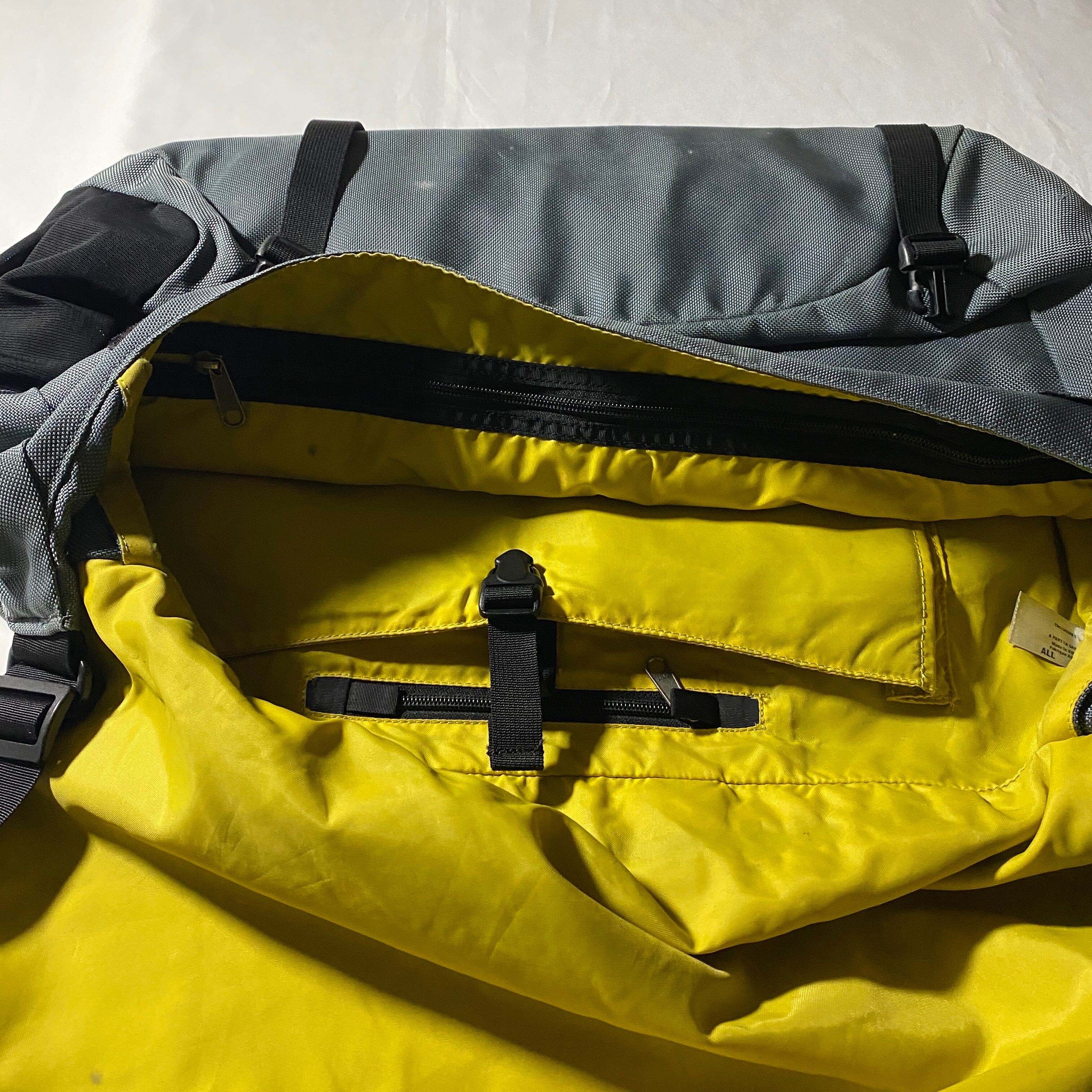 00年代 Patagonia USA製 メッセンジャーバッグ | WAGENTYPEII