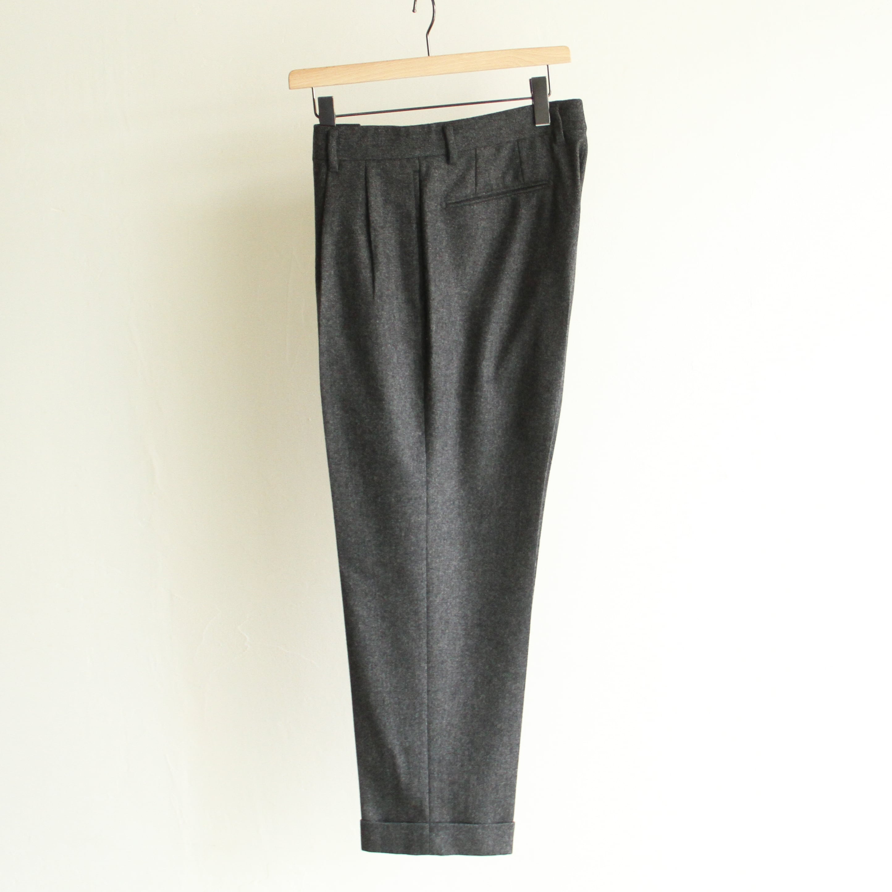 D.C. WHITE【 mens 】Dress trousers