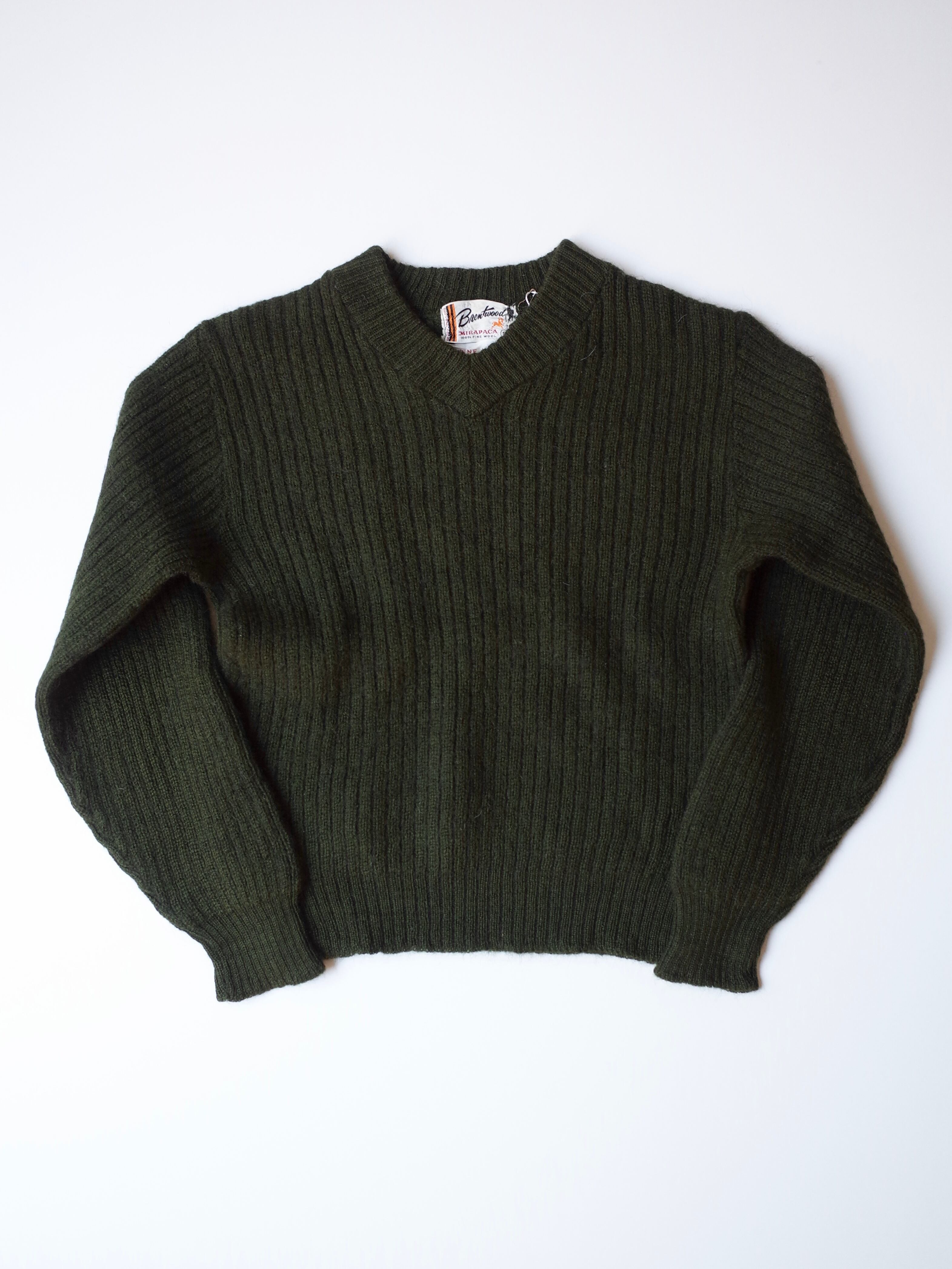 60s Brentwood V neck sweater