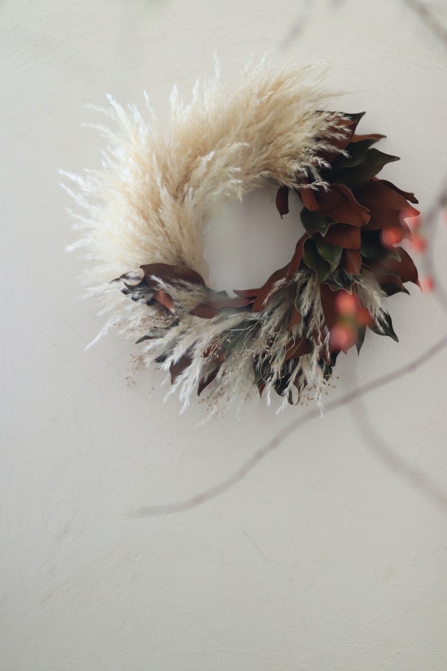 【Exhibition 道草】　パンパスグラスとマグノリアのwreath