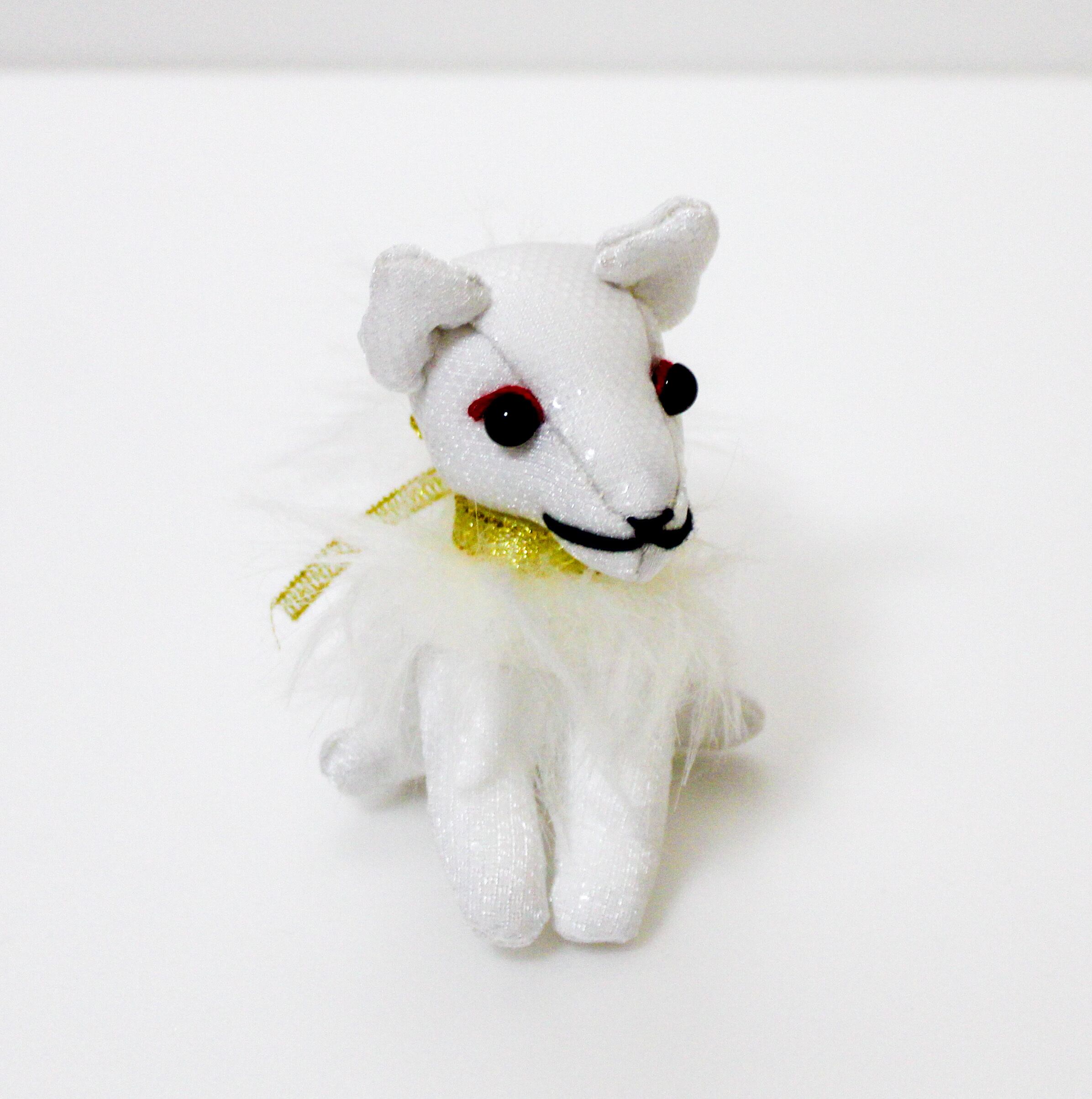 珍しいホワイト狼ぬいぐるみ フィギュア | ヤマダウェブコム