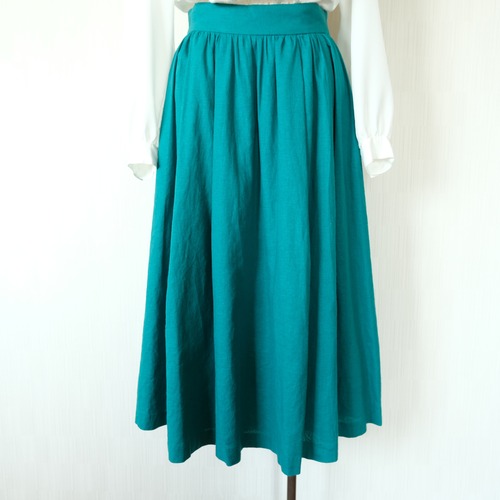 グリーンギャザースカート