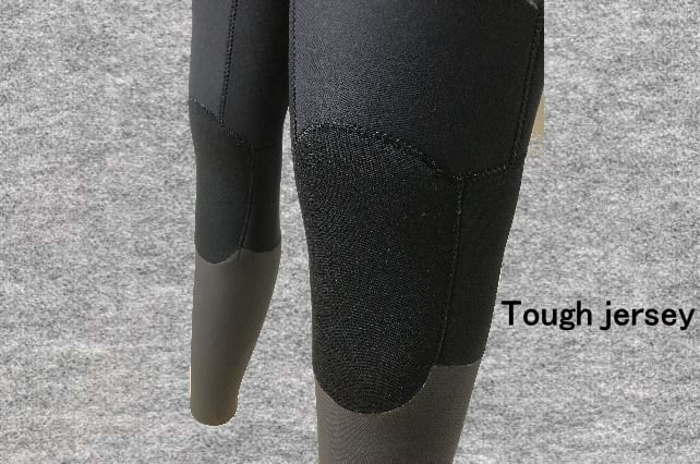 サーフィンスキンエアフレイム起毛セミドライチェストジップフルスーツ