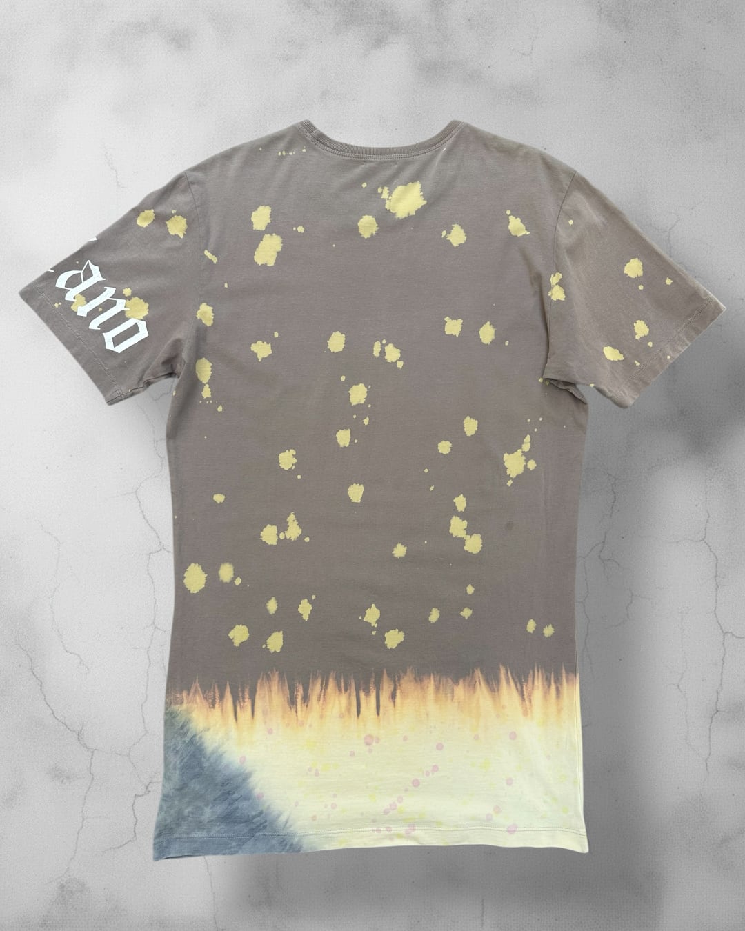 トップス John Galliano Egypt Graphic T-Shirt John Galliano “R.I.P IT” Paint Graphic T-Shirt Size:M | MIORI